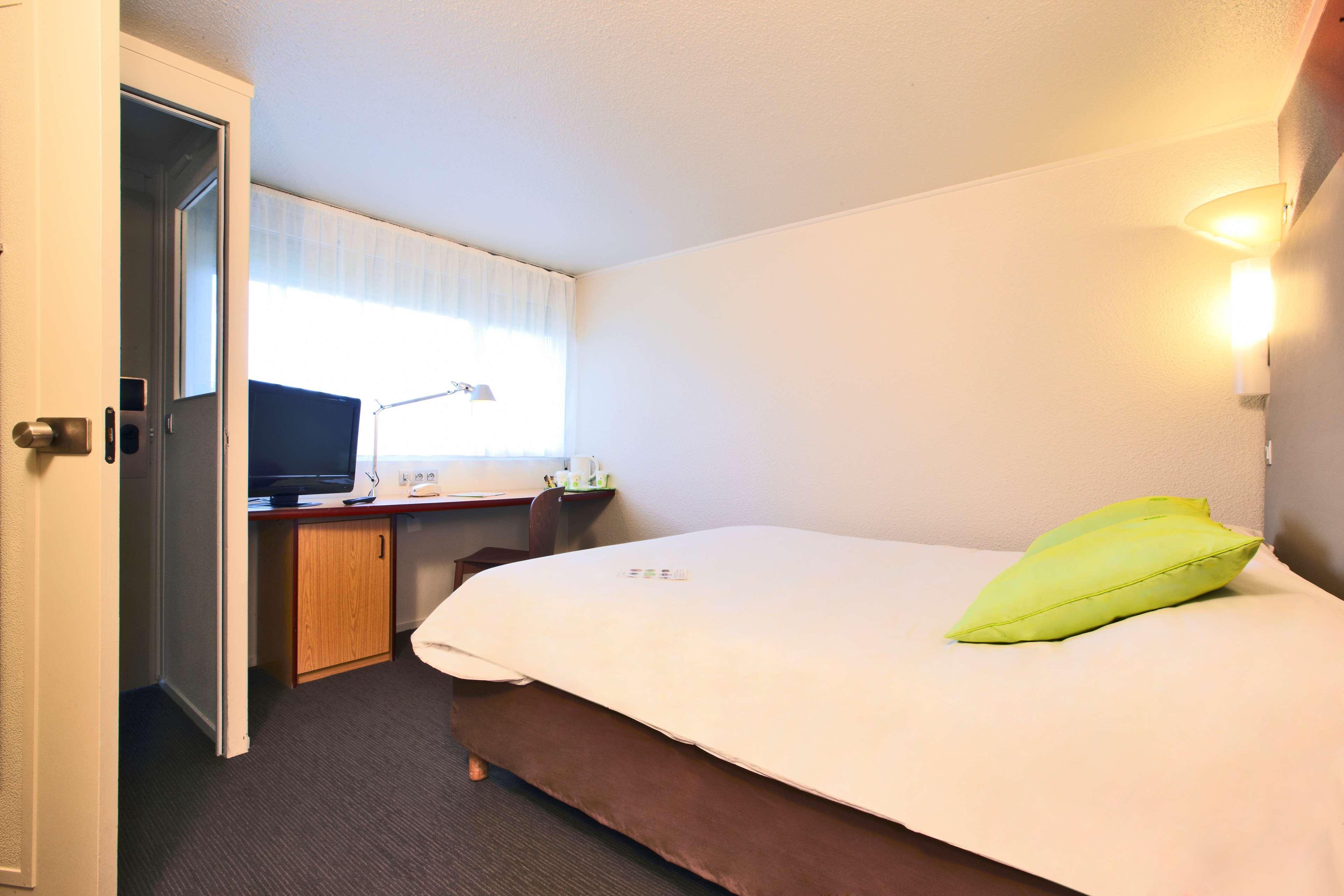 Hotel Campanile 3*