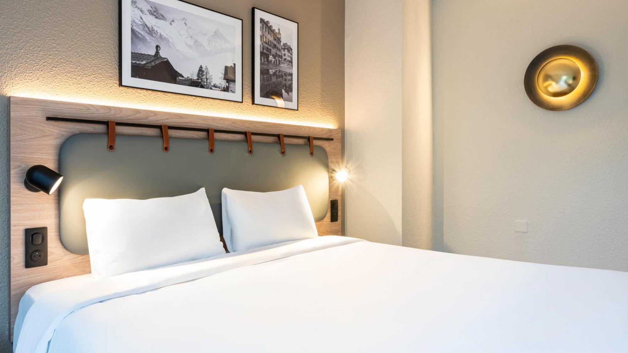 Campanile Hotel 3*